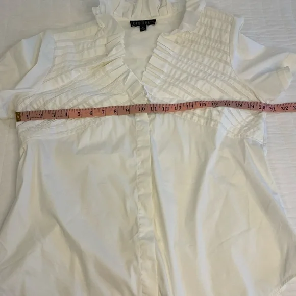 Lafayette 1448 New York off White Ruffle Short Sleeved Blouse size 12 - Picture 7 of 11